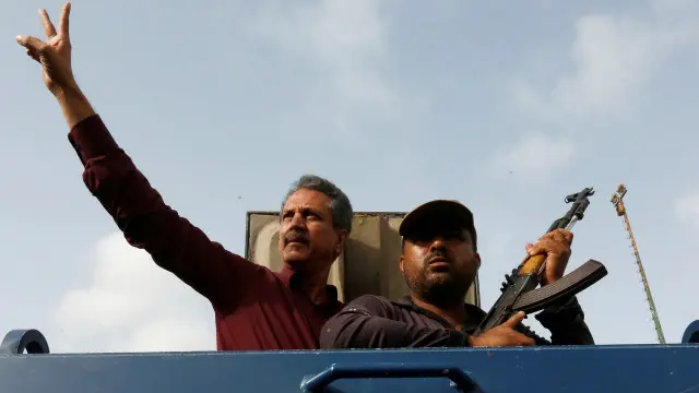 ایم کیو ایم کے رہنما وسیم اختر کراچی کے میئر منتخب ہوئے ہیں