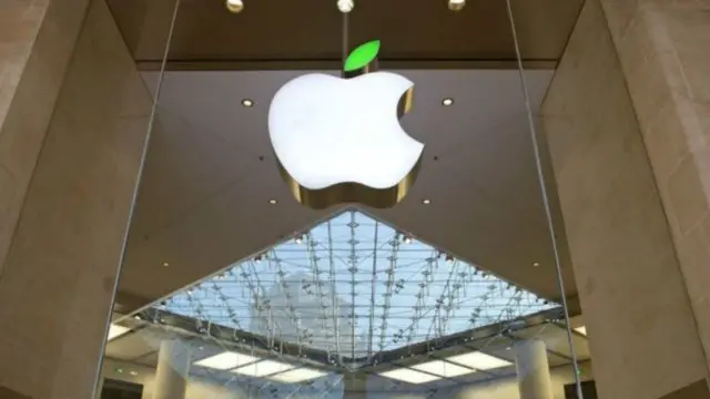 المفوضية الأوروبية قد تُغرم أبل مليارات الدولارات في قرارها المتوقع الشهر المقبل لعدم دفعها ضرائب