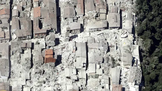 इटली में भूकंप की तबाही