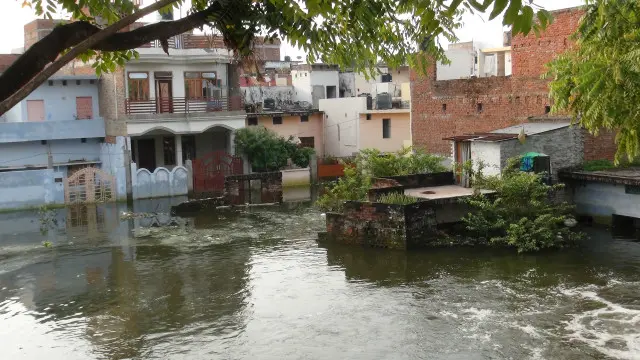 उत्तर प्रदेश के इलाहाबाद में बाढ़