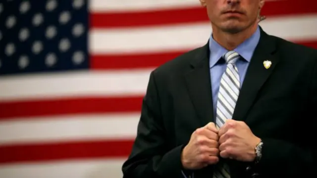 ماموران سرویس مخفی ایالات متحده در دنیای واقعی از نامزدها محافظت میکنند، ولی آیا انتخابات آمریکا در دنیای مجازی تحت خطر است؟