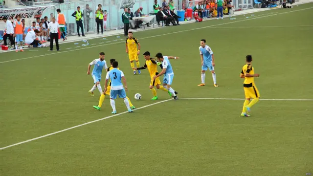 اباسین څپې، شاهین آسمايي، سپین غر بازان، طوفان هریرود، سیمرغ البرز، موج های آمو، میوند اتلان او عقابان هندوکش د فوټبال غوره لیګ لوبډلې دي.