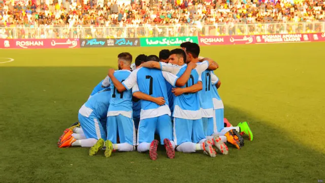 د افغانستان له اتو زونونو اته لوبډلې په دغو سیالیو کې له یو بل سره لوبیږي.