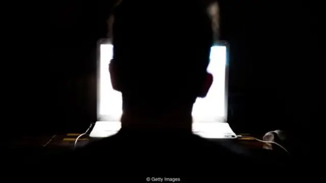 許多技術設備製造商對於盲人用戶在使用其產品時所面臨的困難並不知情。（圖片來源：Getty Images）