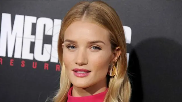 روزی ہنٹنگٹن نے 90 لاکھ ڈالرز کمائے