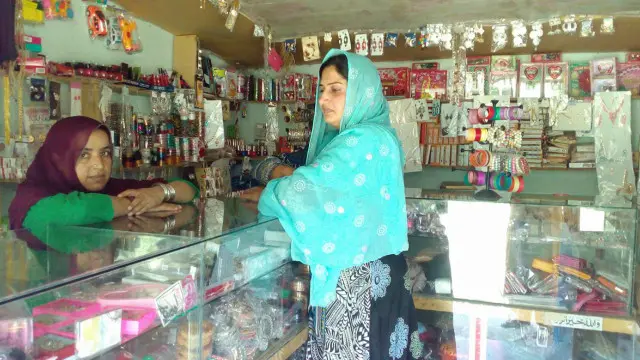 چار سال کے تجربے نے نبیلہ کو پر اعتماد اور منجھی ہوئی تاجر بنا دیا ہے