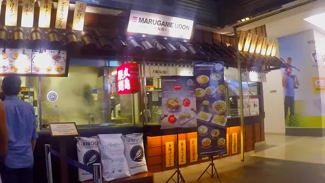 Polisi pernah mendatangi gerai Marugame Udon di Gandaria City ini sebelum bergerak ke sebuah gudang penyimpanan dingin di Bekasi.