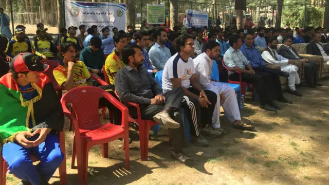 په دې وروستيو کې په هرات کې د کرېکټ مينه وال ډېر شوي ډي