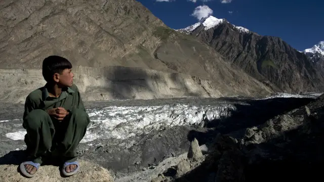 بڑھتے ہوئے درجۂ حرارت سے ملک کے شمالی پہاڑوں میں موجود گلیشیئرز پگھل جائیں گے