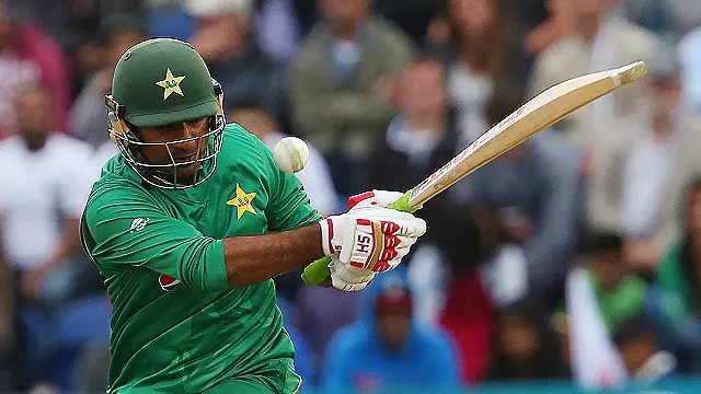 سرفراز احمد ون ڈے سیریز میں پاکستان کے لیے ٹاپ سکورر رہے