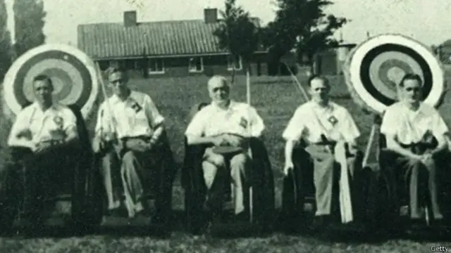 पहली बार पैरालिंपिक्स खेलों का आयोजन 1948 में हुआ था.