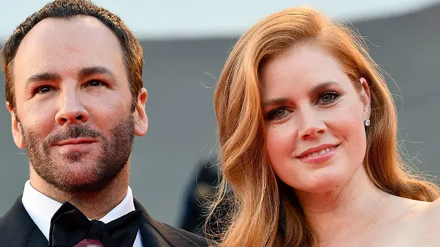 توم فورد وبطلة الفيلم ايمي ادامز