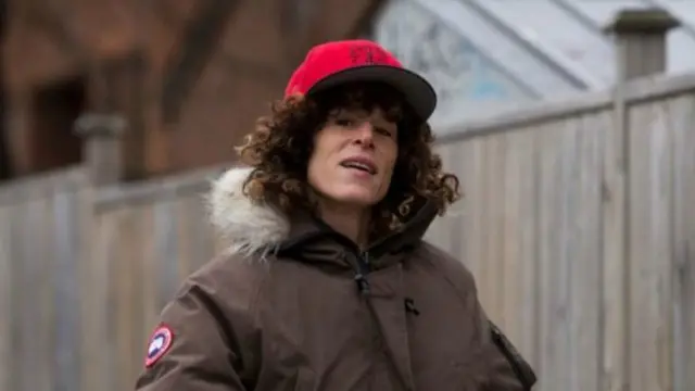 أندريا كونستاند (43 عاما) تتهم كوسبي بالاعتداء الجنسي عليها عام 2004