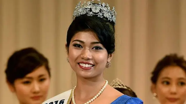 吉川普莉安卡的父亲是印度人 