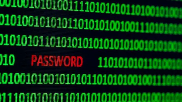 كانت بيانات المستخدمين مسجلة بدون تشفير أو حماية