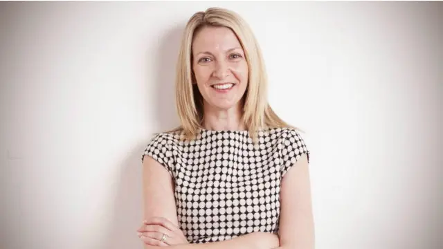 تستخدم إيميلي ريتشاردز، مؤسسة مجموعة "هيومان كونيكشنز" موقع فيسبوك للبحث عن موظفين محتملين