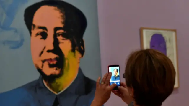 今年中国的非官方纪念活动有“纪念毛主席逝世四十周年书画展”,和曾经在毛泽东身边的工作人员举行的回忆纪念活动。