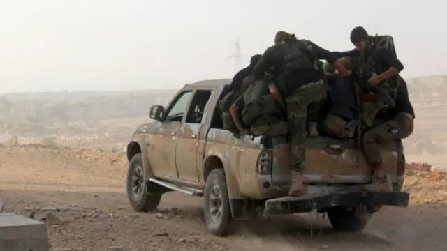 النصرہ فرنٹ نے رواں برس جولائی میں اپنا نام تبدیل کر لیا تھا اور کالعدم تنظیم القاعدہ سے اپنے تعلقات ختم کر دیے تھے