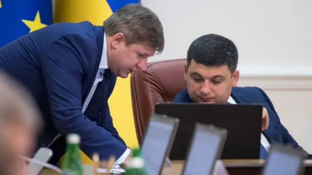 Прем'єр хоче, щоб бюджет 2017 був чесним, а міністр фінансів каже, що не погодиться на нереалістичний бюджет