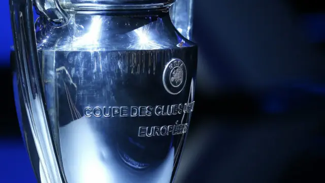 УЄФА може скасувати "привілеї" багатих