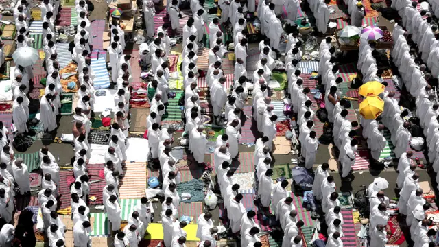 عدد الحجاج بلغ حتى مساء السبت مليون و855 ألفا و406 حاج، وفقا للهيئة العامة للإحصاء السعودية.