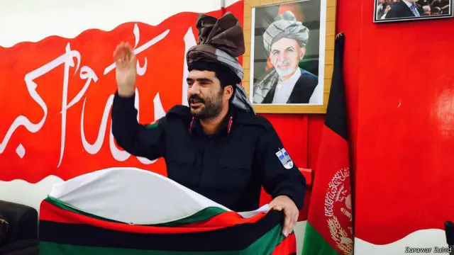 زړور زاهد له دې وړاندې په غزني او پکتيکا ولايتونو کې د امنیه قومندان په توګه دندې ترسره کړې وې