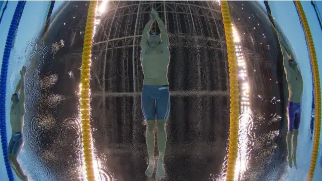 денис дубров