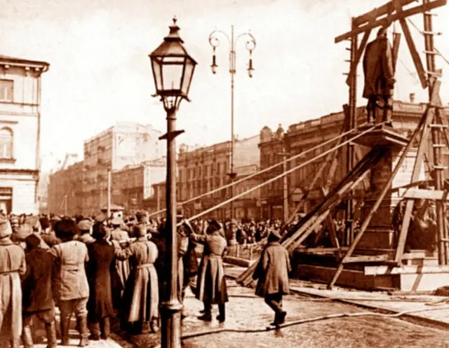 Демонтаж пам'ятника П. Столипіну в 1917 році