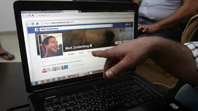 У соцмережах легко знайти ідеальні з точки зору потенційних роботодавців профілі