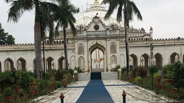 लखनऊ का शाहनजफ इमामबाड़ा.