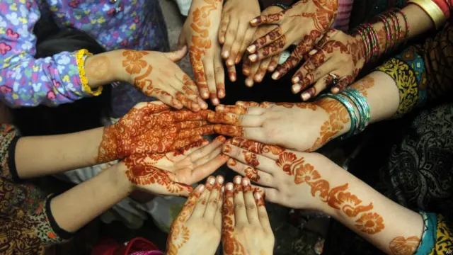 نجونو وار له مخه د اختر لپاره چمتووالی درلود