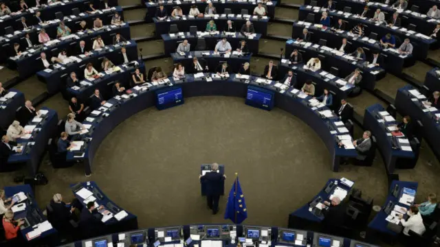 容克的政策報告中建議歐洲戰略基金規模翻番，並新設非洲投資基金。