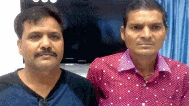 د دغه روغتون ډاکټران وایي دا لومړۍ ځل دی چې د دوو مختلفو مذهبونو لارویان خپل پښتورګي یو بل ته ورکوي.