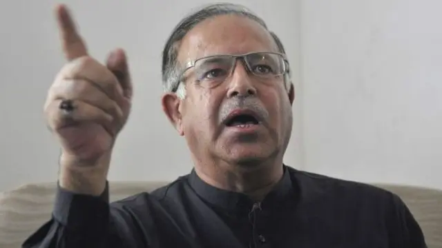 طارق حمید کرا نے حکومتی پالیسی کو ظالمانہ کہا اور اپنی جماعت پیپلز ڈیموکریٹک پارٹی کے ریاسی سطح پر بی جے پی کے ساتھ احلاق کی تنقید کی