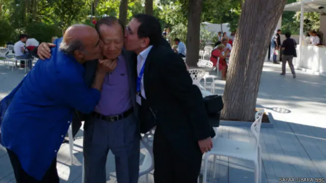 لقاء محسن مخملباف وامير نادري بكيم دونغ المدير السابق لمهرجان بوسان في كوريا الجنوبية 