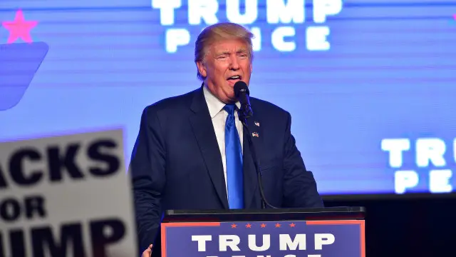 Donald Trump berkata 'menyedihkan' bahwa Rahami, seorang warga naturalisasi AS akan mendapatkaan perawatan medis dan bantuan hukum