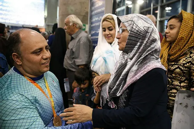 علی صادق زاده برنده مدال برنز وزنه‌برداری