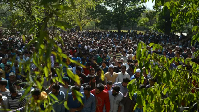 کشمیر میں انڈیا کی سکیورٹی فورسز کی جانب سے احتجاج کرنے والے شہریوں پر بڑے پیمانے پر چھروں والی بندوق سے فائرنگ کی جاتی رہی ہے۔