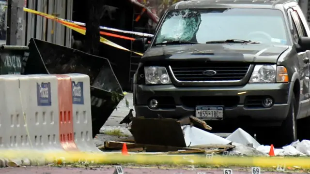 جس کسی نے بھی یہ بم رکھے ہیں، ہم انھیں ڈھونڈ لیں گے: گورنر نیویارک