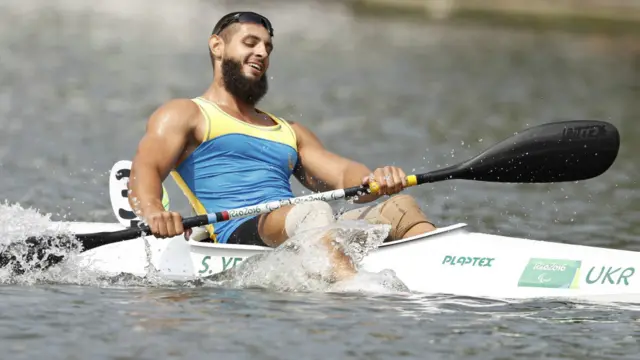 Сергій Ємельянов (на фото) виграв золото у веслуванні на каное (спринт),
Роман Полянський переміг в академічному веслуванні. А Наталя Лагутенко здобула срібло в жіночому спринті на каное.