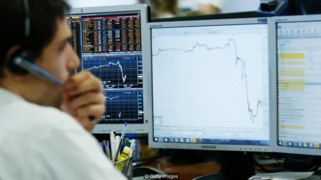 英国脱欧之后，英镑汇率跌至30年来的最低水平，导致在英国工作的外籍人士人心惶惶(图片来源：Getty Images)