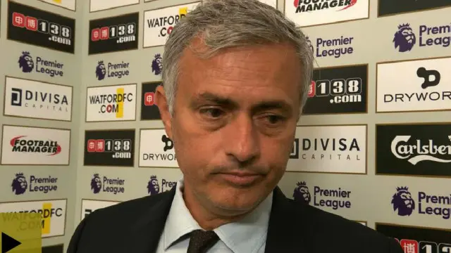 مورينيو: لاعبو مانشستر يونايتد يعانون من تراجع في الثقة.