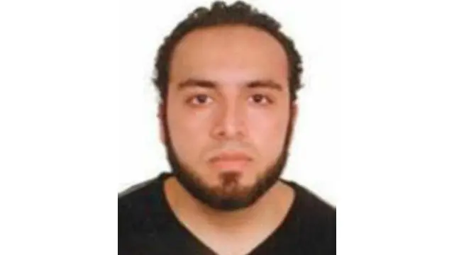 شناخت کیے جانے والے شخص 20 سالہ احمد خان رحامی ہیں جو افغان نژاد امریکی شہری ہیں