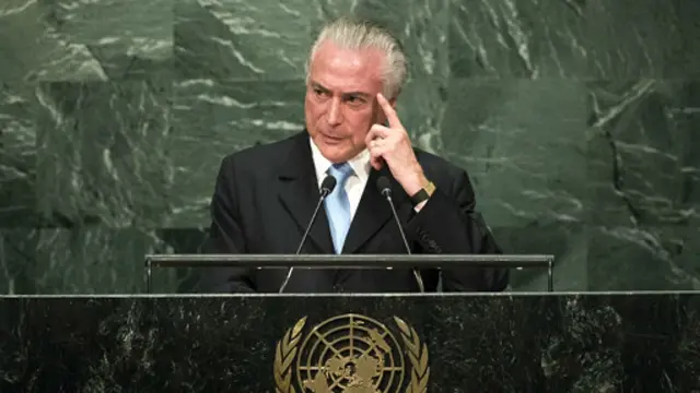 تمر از برکناری رئیس جمهوری سابق دفاع کرده است