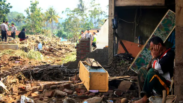 Korban banjir di Garut