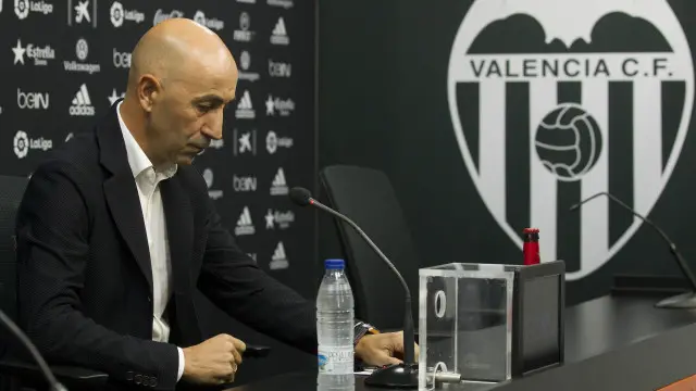 أقيل باكو أيستاران بسبب النتائج الهزائم المتتالية لفريق فالنسيا