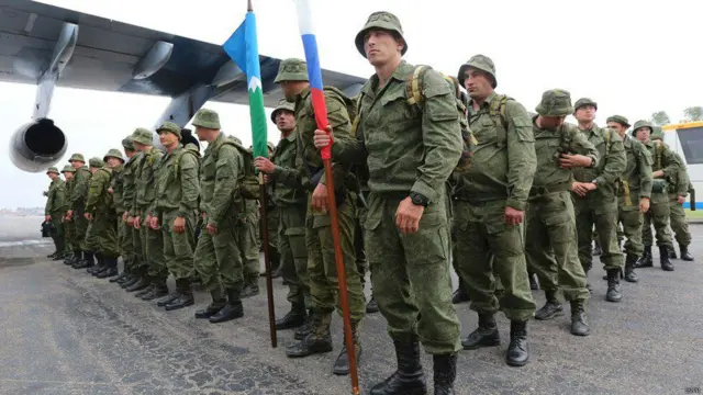 آئی ایس پی آر کی جانب سے جمعے کو جاری کیے گئے بیان میں کہا گیا ہے کہ پاکستان اور روس کی بّری افواج کے درمیان ہونے والی یہ مشترکہ مشقیں دو ہفتے تک جاری رہیں گی۔