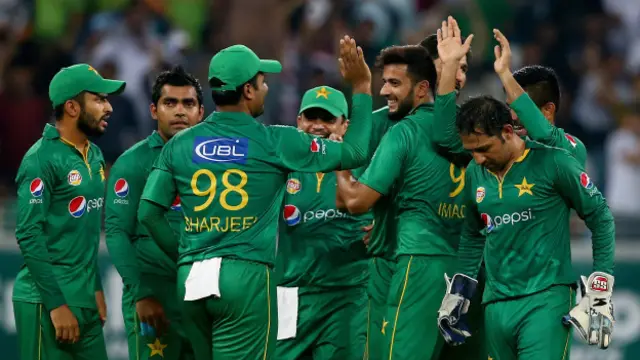 ویسٹ انڈیز کی جانب سے سنیل نارائن 30، فلیچر 29 اور ڈوائن براوو اور پولارڈ 18، 18 رنز کے ساتھ نمایاں بیٹسمین رہے۔