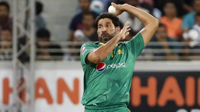 سہیل تنویر سب سے کامیاب بولر رہے انھوں نے صرف 13 رنز دے کر تین وکٹیں حاصل کیں