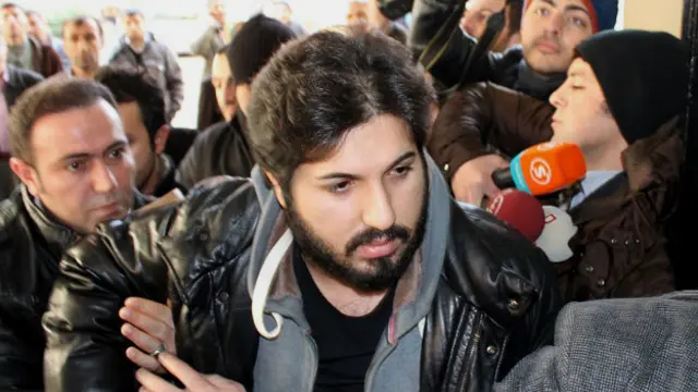 رضا ضراب، ۱۷ دسامبر ۲۰۱۳ بعد از بازداشت در ترکیه